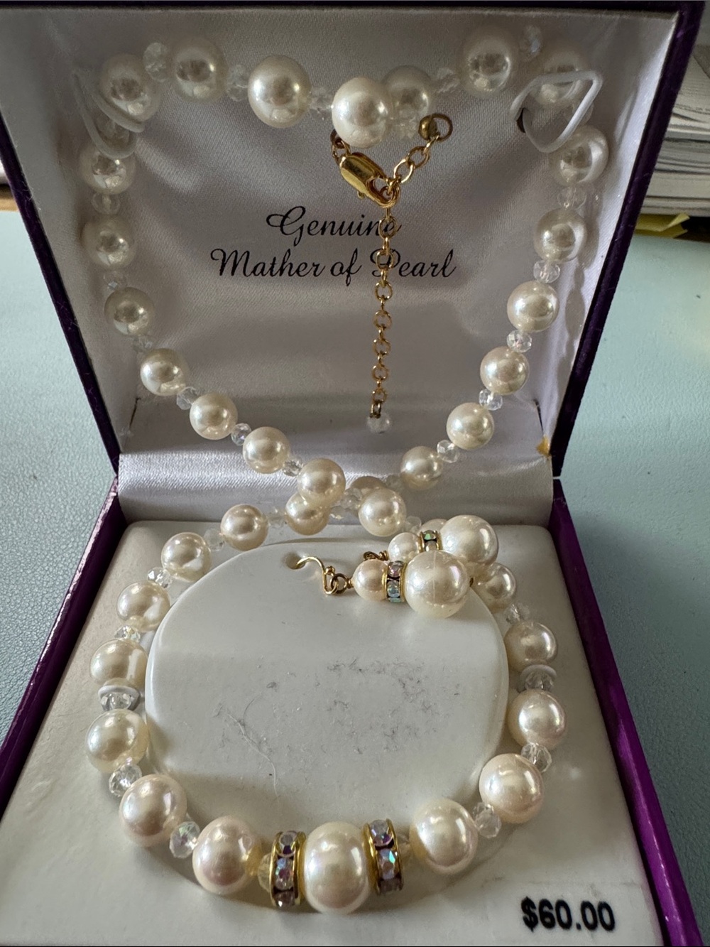 Genuine Mother of Pearl Pearl Necklace and Bracelet Set - Ivory